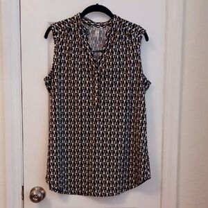 PerSeption Concept Black and White Geometric Tunic